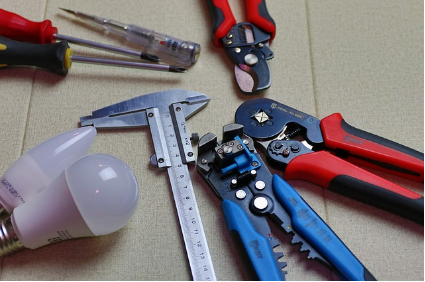 太倉低壓電工證考試答題技巧:輕松解決難題(圖1) 太倉低壓電工證考試答題技巧:輕松解決難題(圖1)